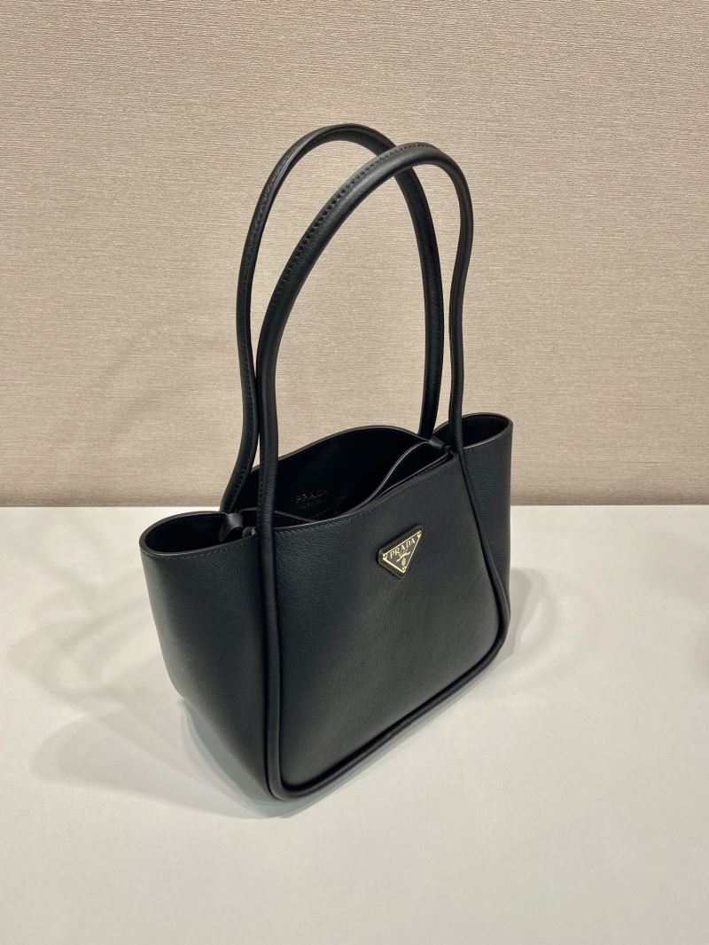 Pra*a tote bags